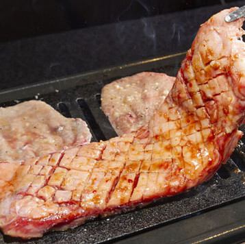 【武庫之荘駅5分】飲み会や宴会・デートに◎鮮度抜群の和牛が楽しめる本格焼肉屋♪