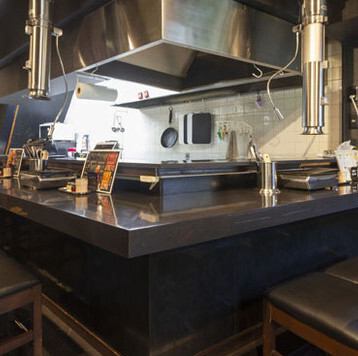 シックな大人の隠れ家空間