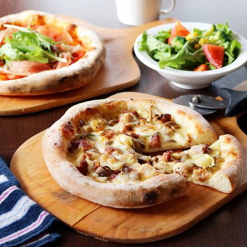 [Pizza with a chewy texture] The authentic pizza that is made by stretching and baking a polyhydric Naples dough is delicious ☆
