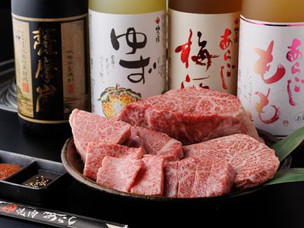【A5黑毛和牛烤肉自助套餐 90分钟】共60道菜品：7,480日元（含税）/1份