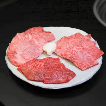 【A5黒毛和牛焼肉食べ放題シンプルコース90分】全40品：5480円（税込）/1人前