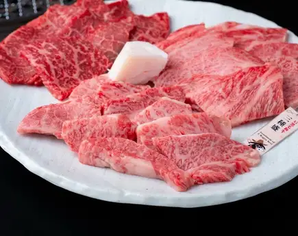【A5黒毛和牛焼肉食べ放題シンプルコース90分】全46品:5480円(税込)/1人前