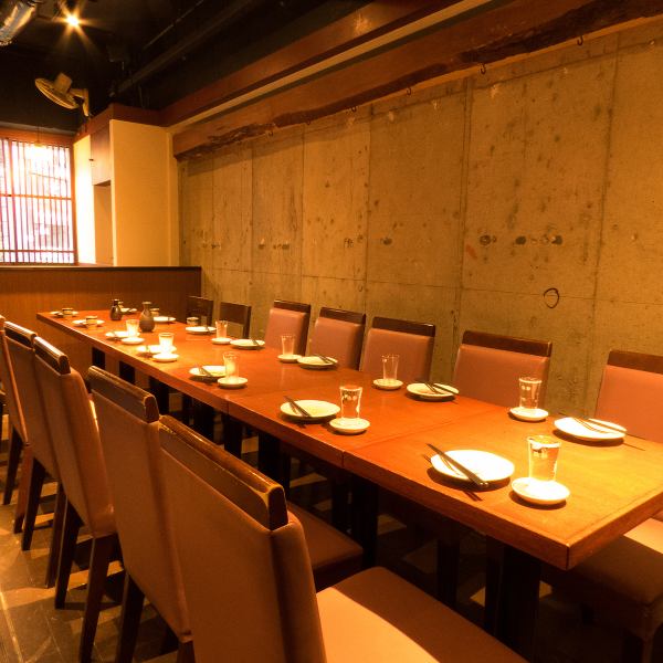 テーブルタイプのお席です。埋まりやすいのでお早目に！本郷三丁目　居酒屋　食べ放題　飲み放題
