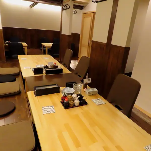 当店では貸切宴会も承っております。少人数から大規模な集まりまで柔軟にご対応可能ですので、会社のご友人との飲み会や女子会合など、多彩な場面でご活用いただけます。お席のご予約は早めが安心ですので、ぜひお気軽にご相談ください。皆様からのご連絡をスタッフ一同心よりお待ちしております★
