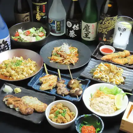 【人気】自慢の焼き鳥3本×宮崎風親モモタタキ×出汁巻きたまご等全7品120分飲放題付4500円