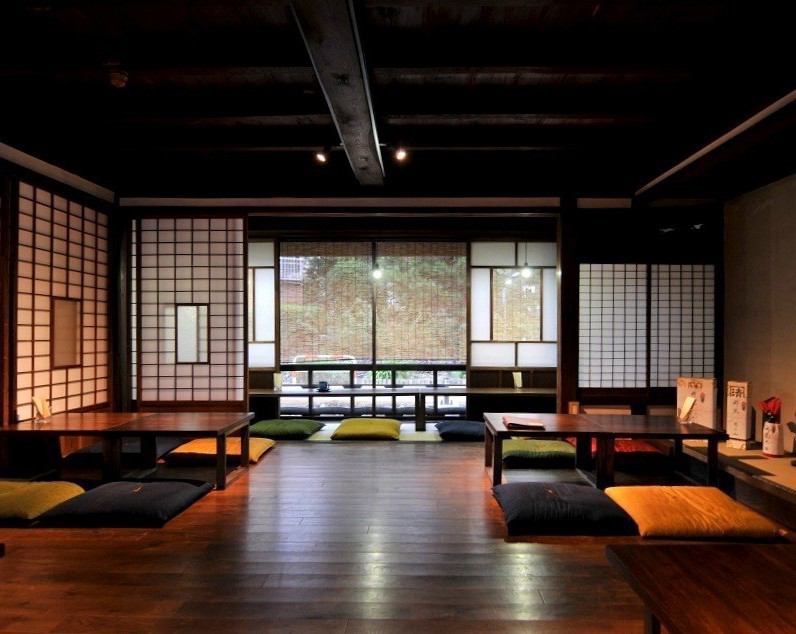 家族や友人と、ゆるり過ごせるカフェ。地域や会社の集い同窓会など夜の予約も受付中♪