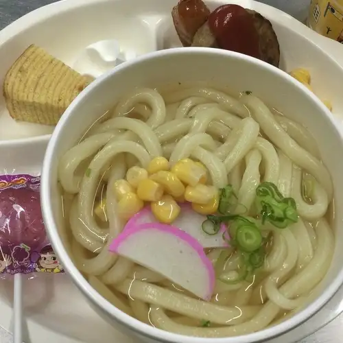 川のhotoriお子様ランチ【キッズうどん】