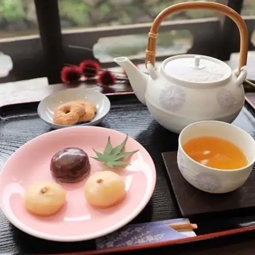 アンコロ（用瀬茶や珈琲とセット）