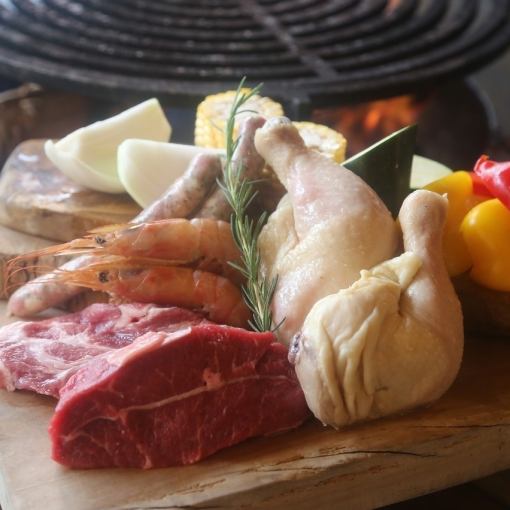 享用LAVE-BBQ◎【基本烧烤套餐★】带骨鸡腿肉、栗子猪腰肉等♪每人3,300日元