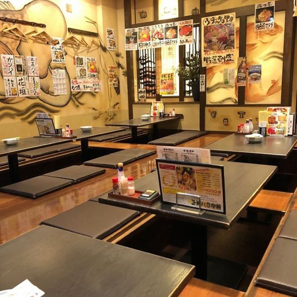 《Large banquets are also OK!》There are sunken kotatsu seats that can be used by 25 to 35 people.We also accept reservations, so please feel free to contact us about your budget, number of people, etc.