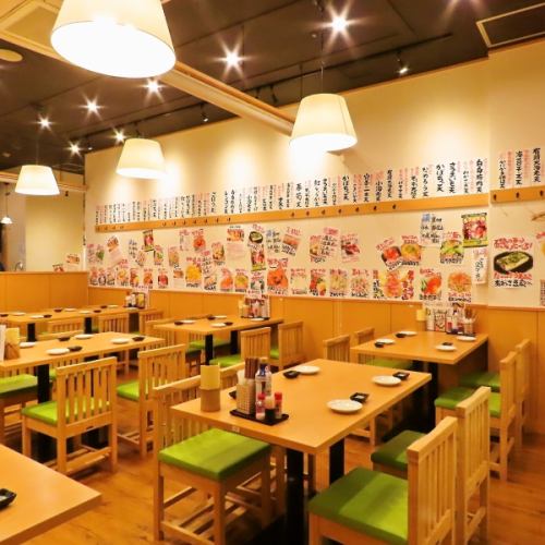 人数に合わせて、テーブルの組み換え可能！！貸し切り利用は30名様～