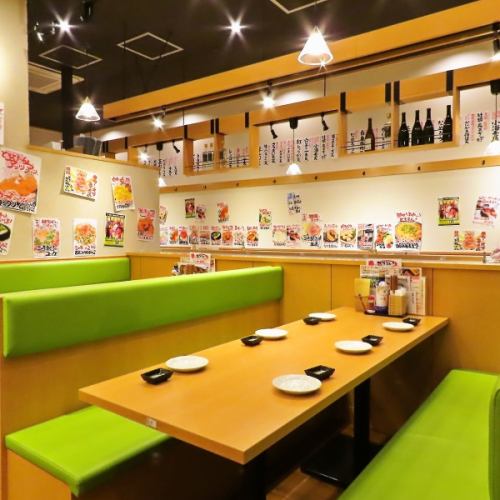 You can enjoy various banquets in a bright store ☆