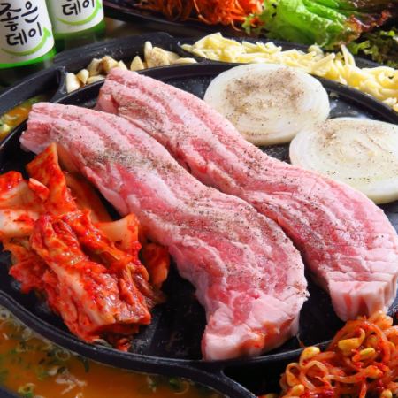 【2時間飲み放題付】本格韓国料理を堪能するコース全10品6000円(税込)→クーポンで5000円(税込)