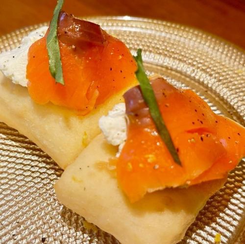 Salmon Torta Fritta (2 Pieces)