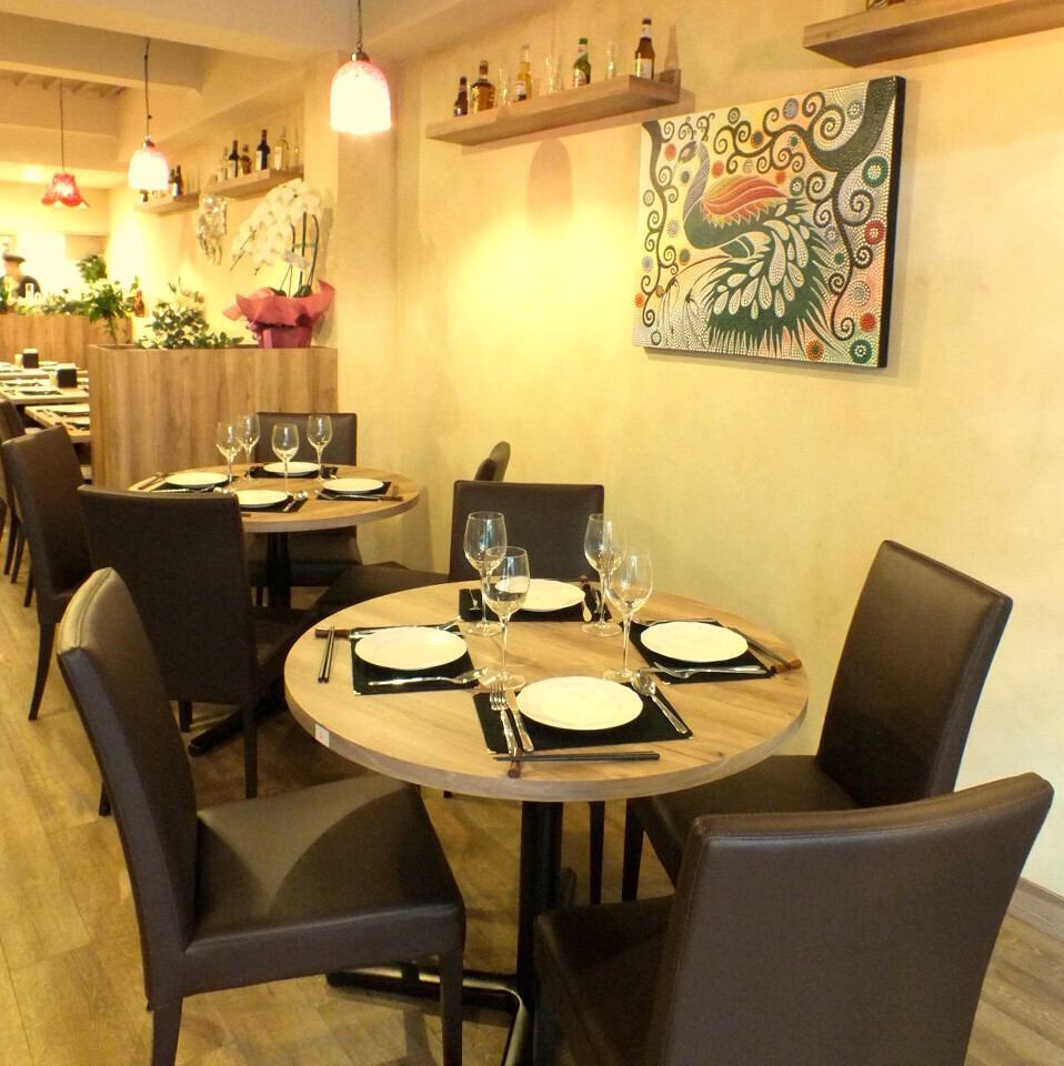 オシャレな店内でごゆっくり！３H飲み放題付女子会コース2980円