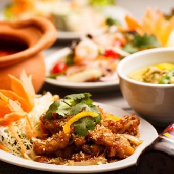 大人気★選べるタイカレーorチャーハン付き『タイ料理お肉づくしコース』8品3時間飲み放題3300円