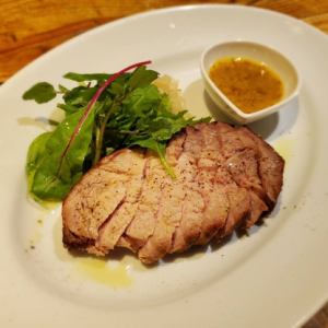 三元豚のロースト～ハニーマスタードソース添え～