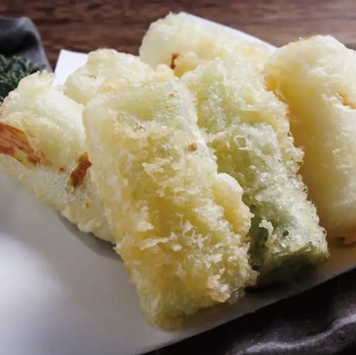 Authentic taste! White leek tempura