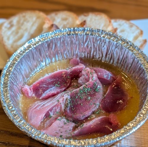 蒜香鸡胗（配法棍面包）