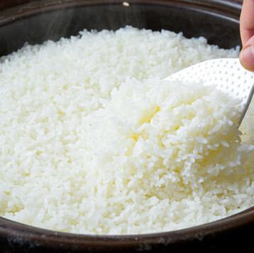 炊き立てが自慢の『土鍋ごはん』