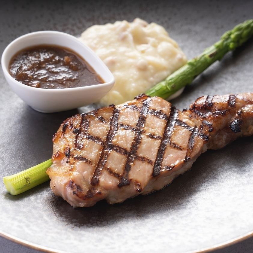 地産地消にこだわった、あしたか牛サーロインステーキは絶品！