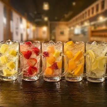 ●2h飲み放題●日~木●スタンダード1580→980円/プレミアム1780→1280円※+300円フルーツサワー