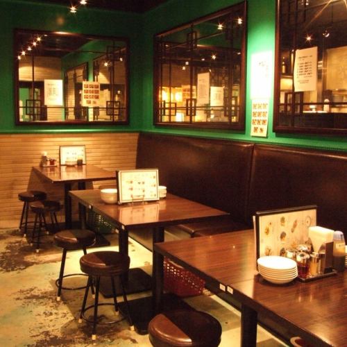 ベンチシートでゆっくり♪