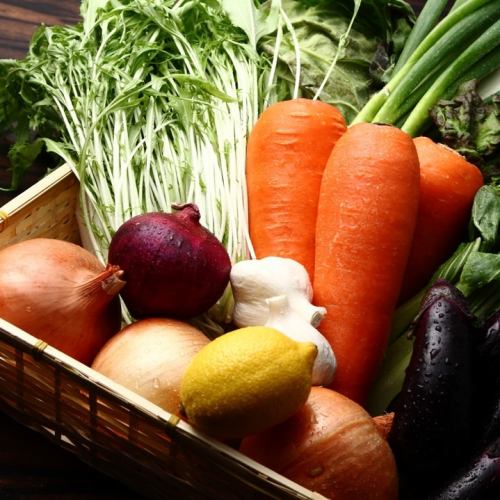 契約農家直送野菜のこだわり野菜使用