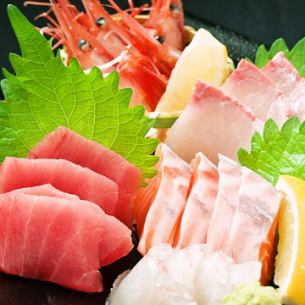 Assortment of 5 types of sashimi of the day