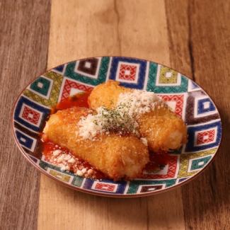 トマト蟹味噌クリームコロッケ（2個）