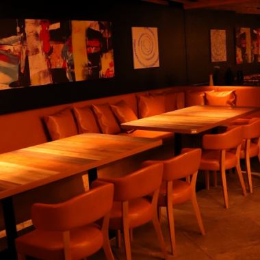 大人気の3時間飲み放題付き15品5000円！2名様～最大50名様まで対応可能！店内はスタイリッシュな空間なので打ち合わせや接待、会社宴会、女子会、結婚式の二次会にもおすすめ、貸切も承ります◎ご人数様やシーンに合わせてぴったりの空間をご用意しています♪♪