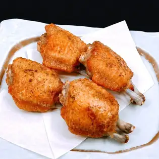マルサの塩手羽唐揚げ(4個)