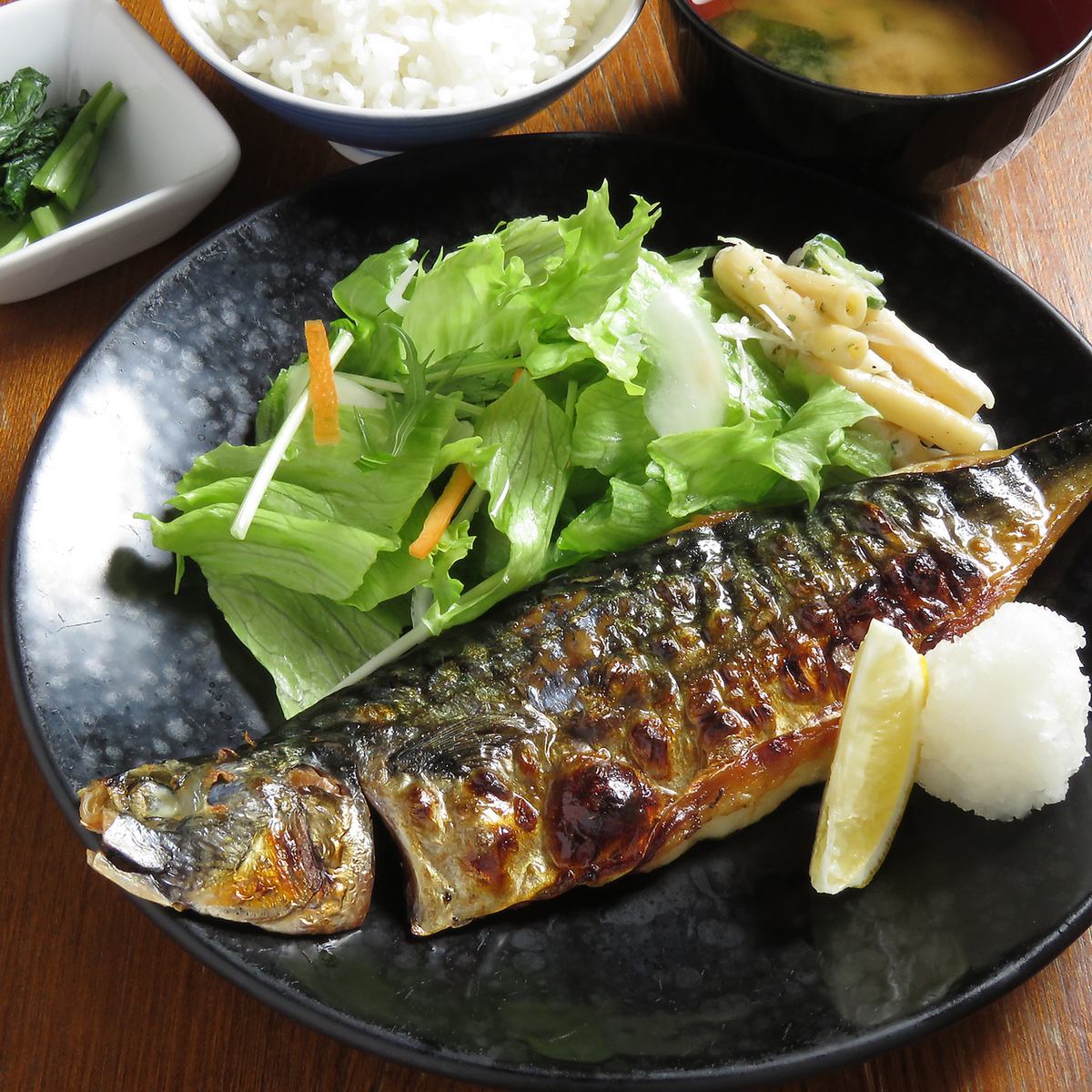 We also have a rich lunch menu that is recommended! Lunch drinks are also welcome♪