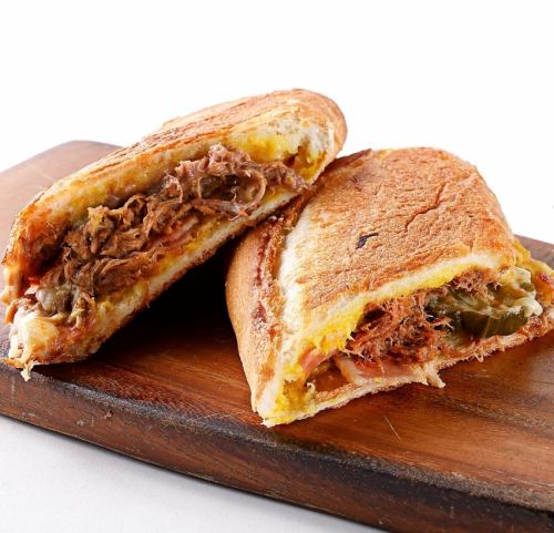 Cuban sandwich