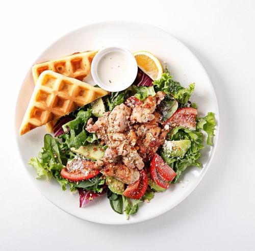 Grilled chicken salad plate