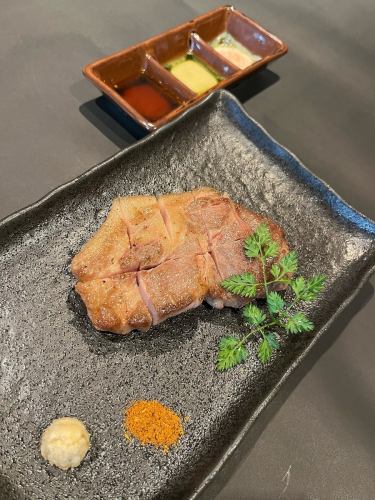 上富良野薰衣草猪肩肉牛排 100g