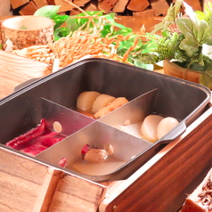 【季節限定☆特製味噌おでん食べ放題】おでん鍋と海鮮や揚げ物盛り合わせ付き!全8品飲放付4600円