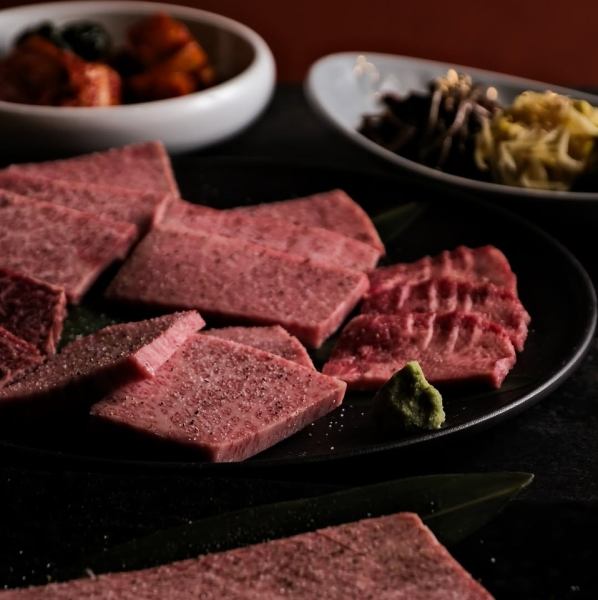 ≪各種記念日のご利用に◎≫極上の和牛を味わう、贅を尽くした人気No.1コース"栄コース"8,000円(税込)