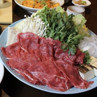 ［飲み放題２時間付き！］　　忘・新年会用　☆黒毛和牛すき焼きコース 5000円(税込)