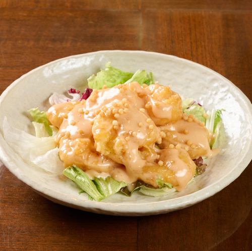 Plump shrimp with mayonnaise