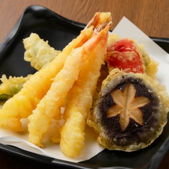 海老と旬菜の天ぷら