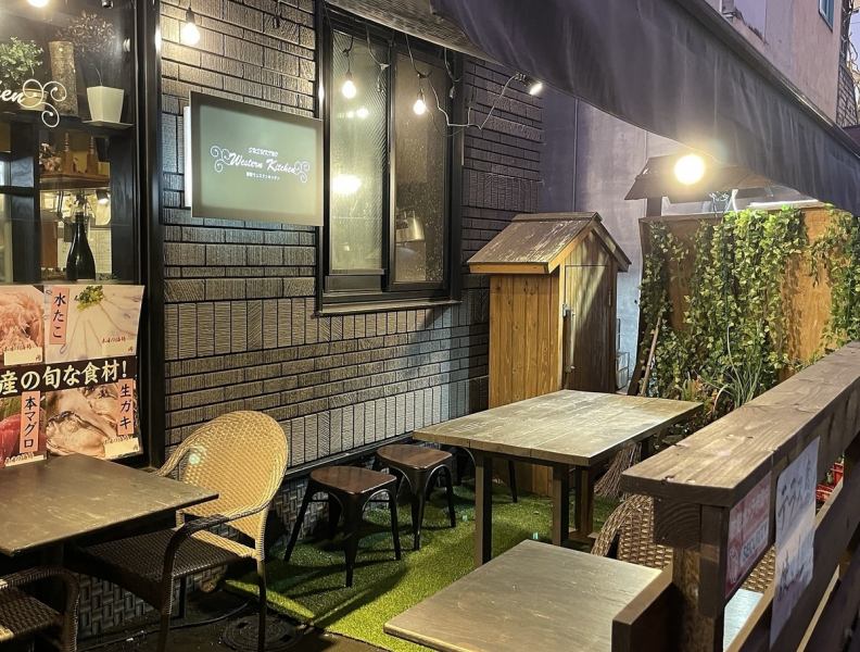 夏季限定！テラス席をご用意しております！2-15名様までの席ご用意できます。開放的な空間で、外飲みをお楽しみください♪