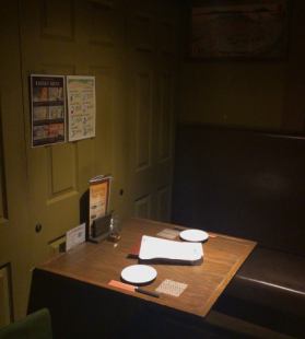 人目が気にならない少人数からご利用できる個室もございます!