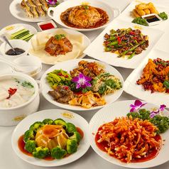 Enjoy authentic Sichuan cuisine in a relaxing atmosphere!