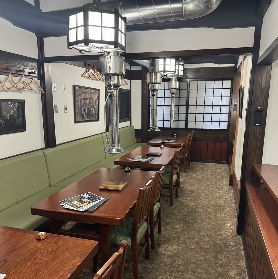 您可以在輕鬆的氛圍中享用豪華的正宗炭火烤肉。