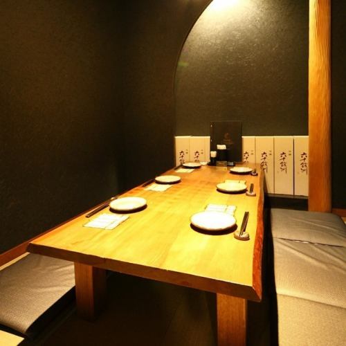 落ち着いた雰囲気の店内