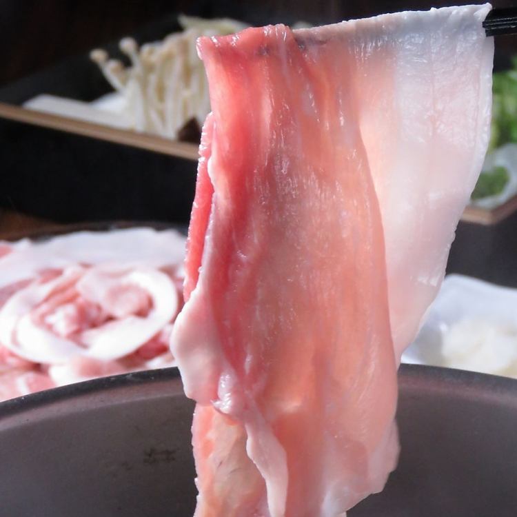 泡盛など1種 アグー豚 沖縄みそもつ鍋の沖縄料理満載コース 2h全10品4000円 琉泡楽園 美ら 二番町店