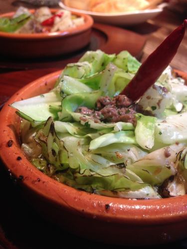 Anchovy cabbage
