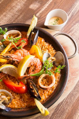 Weekly Paella Lunch (Salad and soup included)