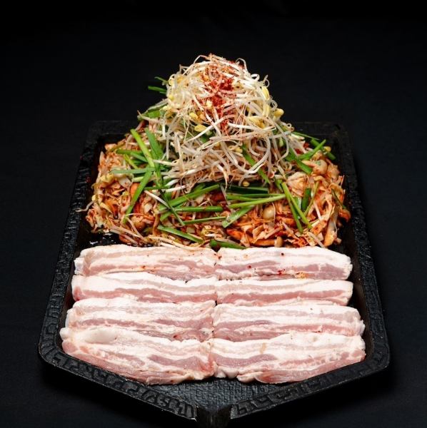 当店看板メニューがグレードアップ！サムギョプサル（2人前～ご注文可能）